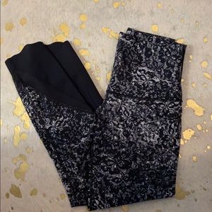 Lululemon Wunder Under leggings